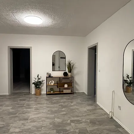 200qm - 9 - Parkplatz - 3 Baeder - Mallibase Apartmán