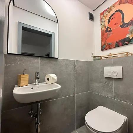 200qm - 9 - Parkplatz - 3 Baeder - Mallibase Apartmán