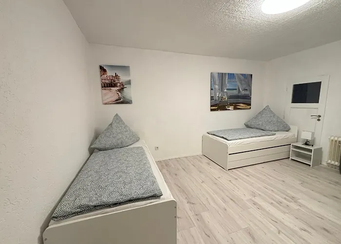 Apartamento 200qm - 9 - Parkplatz - 3 Baeder - Mallibase Garbsen
