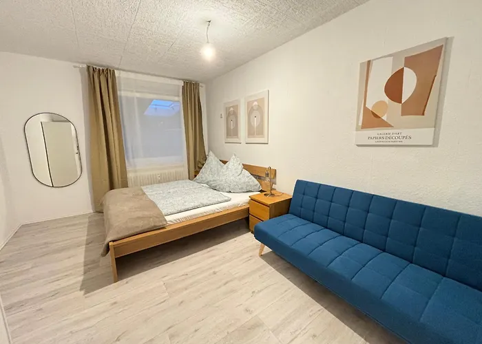 200qm - 9 - Parkplatz - 3 Baeder - Mallibase Apartamento Garbsen
